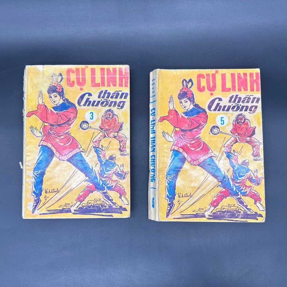 Vintage Vietnamese Martial Arts Novels Cụ Linh Thần Chưởng Volumes 3 and 5 Retro - Picture 2 of 9